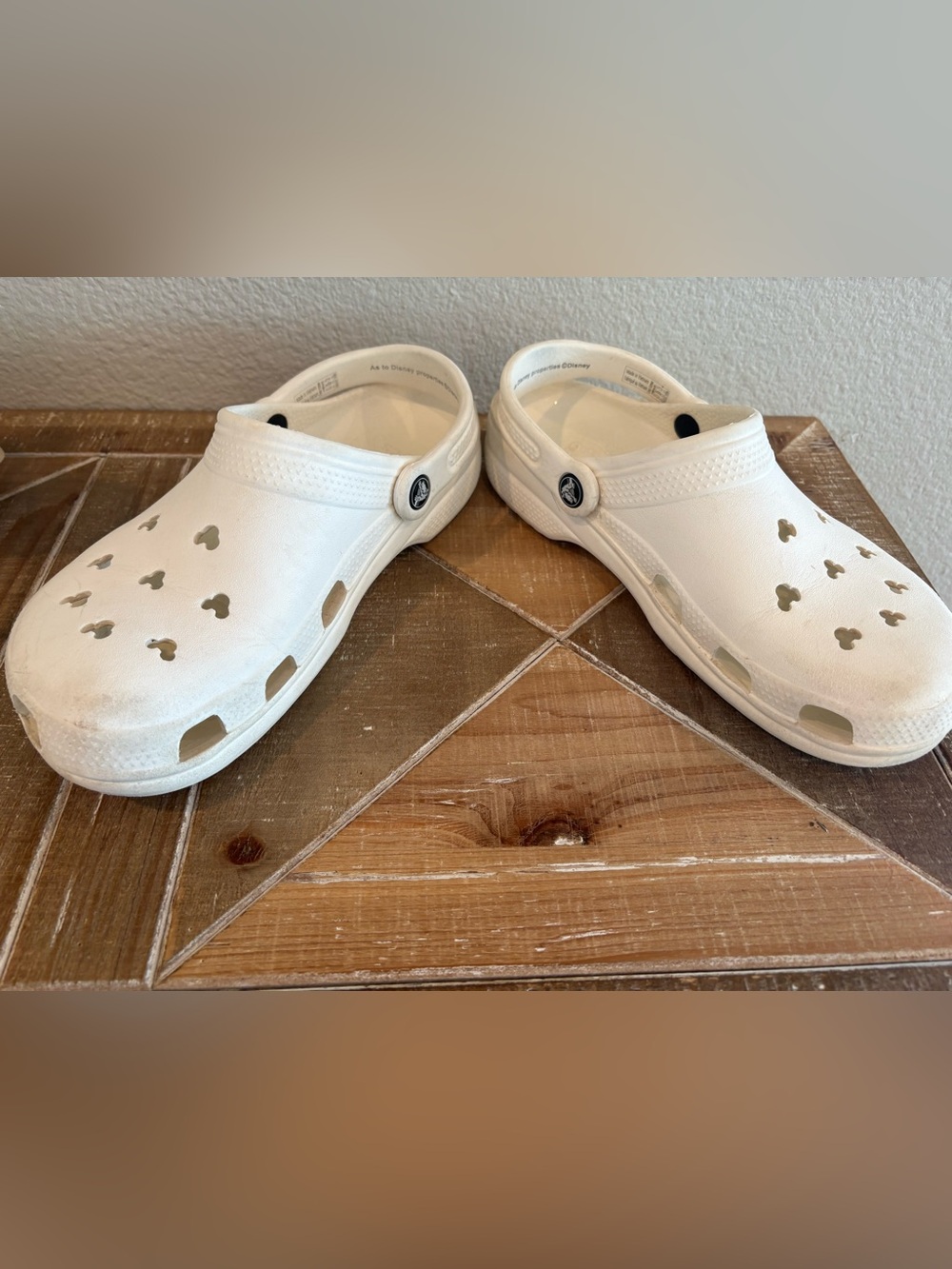 Disney Parks Classic Crocs Clogs Mickey White Adult Slip On Shoes Women 10 Men 8 - Picture 4 of 8